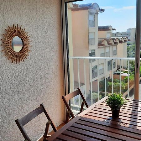 Sur Le Port, Studio Avec Vue Sur La Marina Apartman Gruissan Kültér fotó