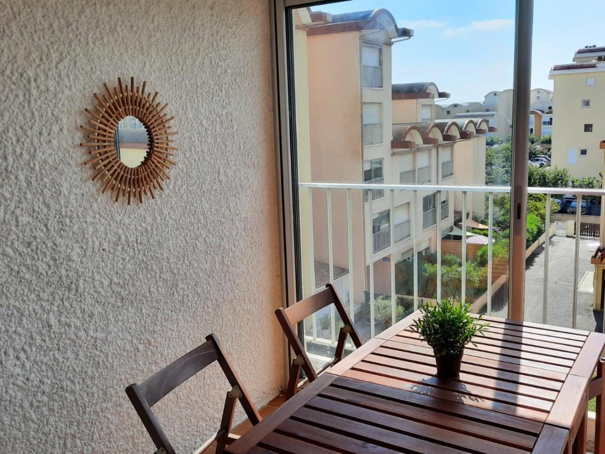 Sur Le Port, Studio Avec Vue Sur La Marina Apartman Gruissan Kültér fotó
